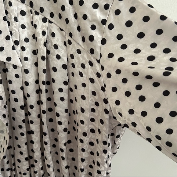 Hilary Macmillan size 2X women’s silver/white satin polka dot black NWT! - Picture 8 of 11